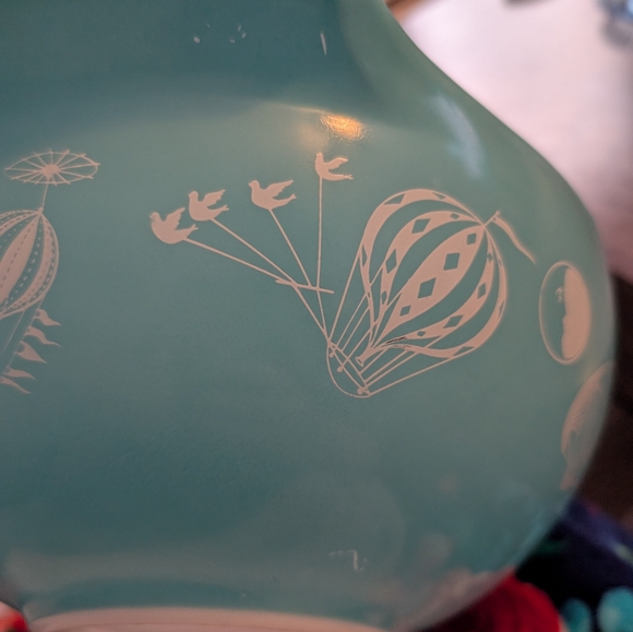 Vintage 1958 Pyrex Hot Air Balloon Pattern 4 quart Bowl 444 - Picture 8 of 9